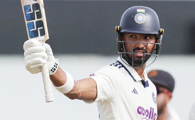 పడిక్కల్‌ను తప్పిస్తారా?: భారత మాజీ కెప్టెన్‌ ఫైర్‌