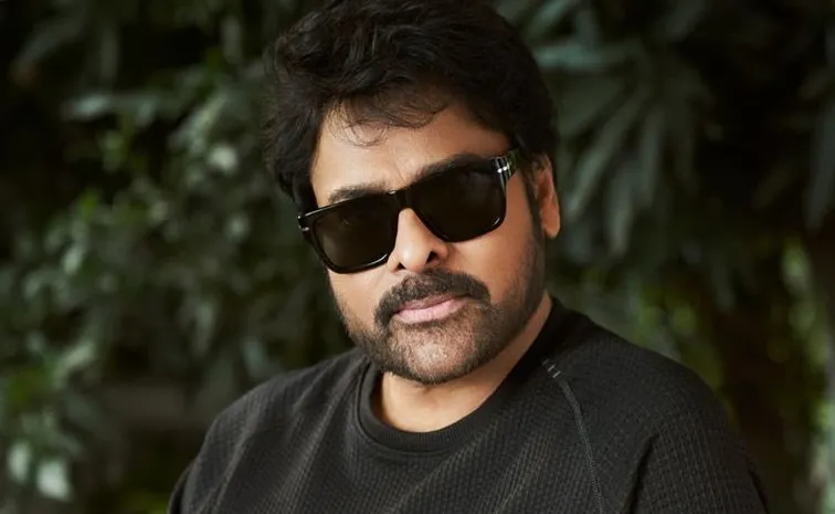 క్రేజీ డైరెక్టర్‌తో మెగాస్టార్ సినిమా.. ఫ్యాన్స్‌కు బిగ్ సర్‌ప్రైజ్