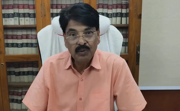 బీసీఐ చైర్మన్‌ మనన్‌ దిగిపోవాలి