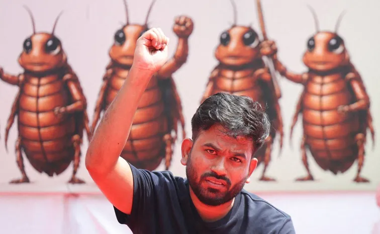 Cockroach Janata Party holds huge rally in Delhi