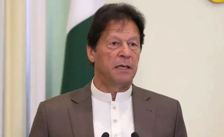 StateTried To Airbrush Imran Khan Out Of Existence: England Great