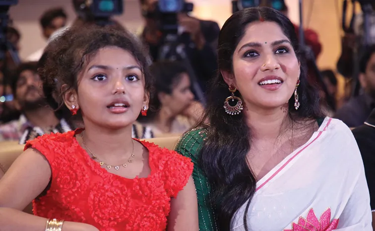 Irumudi baby Nakshatra Gets Offer From Mythri Movie Makers