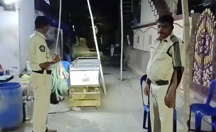 Wife Attacks Husband In Ramachandrapuram Konaseema District