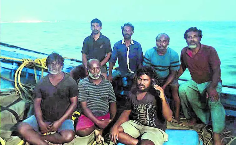 Seven fishermen who went on the boat are safe