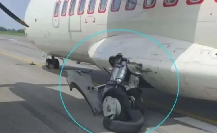  Alliance Air Delhi Bilaspur flight tyre bursts on landing