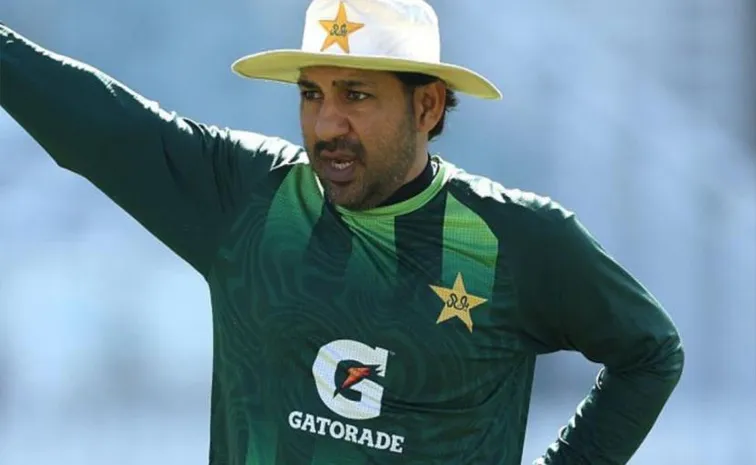 PAK-Coach Sarfaraz Ahmed-Says-Knows-Nothing-PCB Boycott-Lords Test