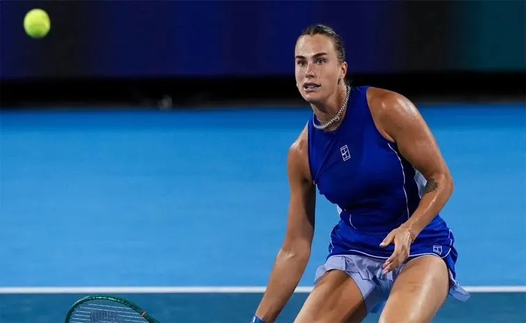 Aryna Sabalenka shrugs off poor form, begins US Open title defence in style
