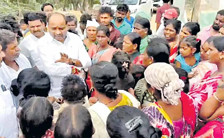 నిర్వాసితులపై కనికరంలేని ప్రభుత్వం