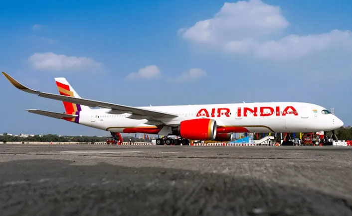 Air India flight narrowly escapes accident