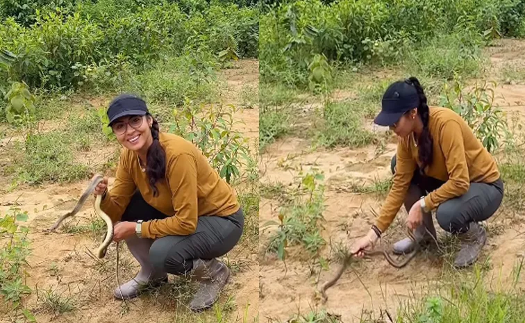 Actress Sadha Share Snake Video In Social Media