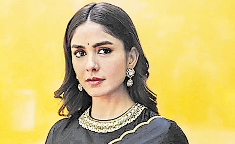 Mrunal Thakur has issued a strong warning over deepfakes