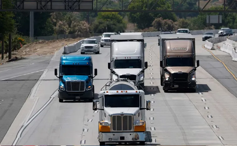 US Cancels 28,000 Trucker Licences Impacting Immigrants