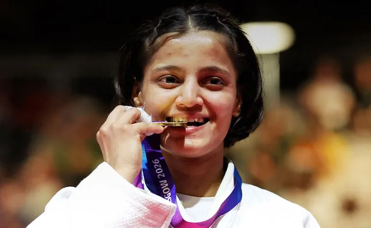 CWG Judo Gold Winner Asmita Dey Faces UP Reward Eligibility Question