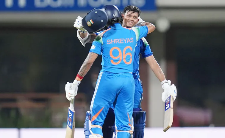 ODI WC: ‘భారత జట్టులో ఆ ఇద్దరికి చోటు దక్కదు’