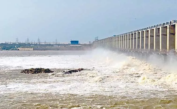 Huge inflow to Jurala project to Srisailam project 