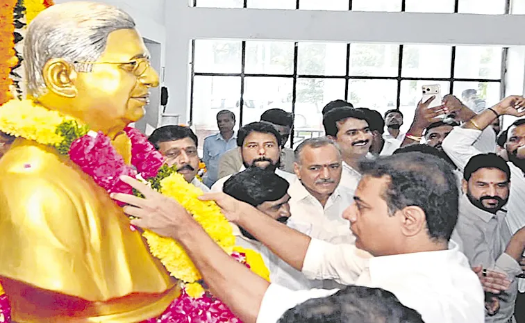 KTR pay tributes to Prof Jayashankar
