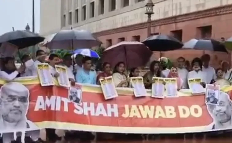 Opposition protests demanding Amit Shah answer