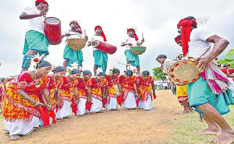 ప్రమాదంలో ఆదివాసీ భాషలు