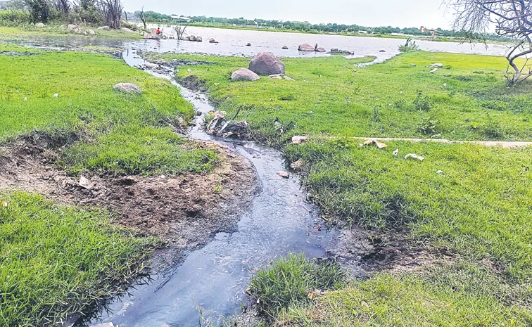 Illegal constructions around Osman Sagar and Himayat Sagar