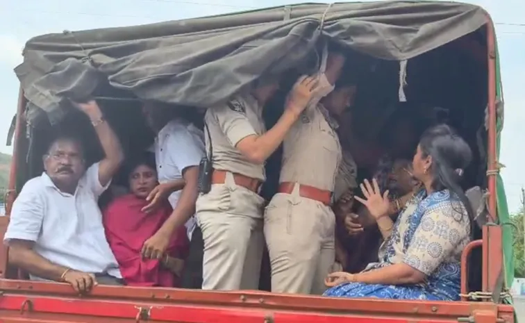 Marikavalasa Tribal Hostel Issue: Pushpa Sreevani Angry On Police