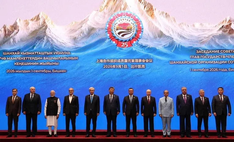 SCO Summit 2026 Modi Xi Putin Sharif Captured in One Frame in Bishkek