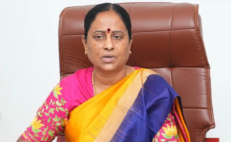 Congress High Command Calls Konda Surekha To Delhi