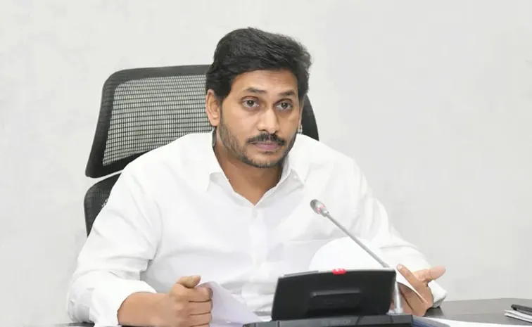 పిడుగుపాటుతో నలుగురు మృతి.. వైఎస్ జగన్ దిగ్భ్రాంతి