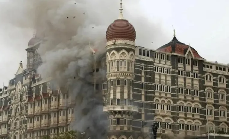 Photographs vanish from two 2008 Mumbai attack entries in Pakistans most wanted list