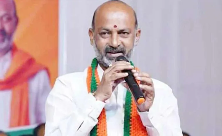నిజాంను పొగిడే నేతల డీఎన్‌ఏ టెస్ట్‌ చేయాలి: బండి సంజయ్‌