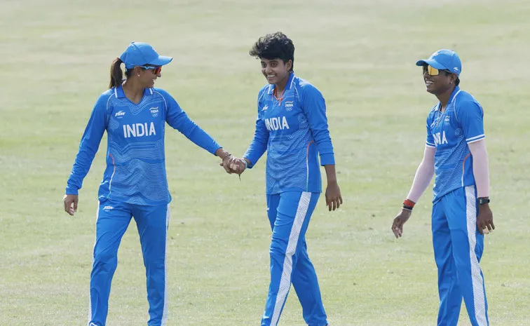 Asian Games 2026 INDW vs JPNW: India Bowlers Shine Japan 57 All Out2