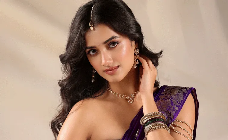 Bhagyashri Borse Says She Is Ready To Play Villain Role