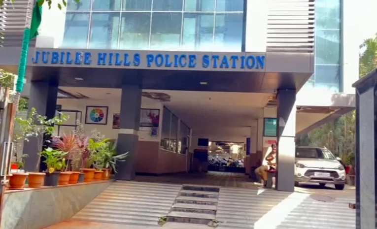 No Inspector In Jubilee Hills Police Station