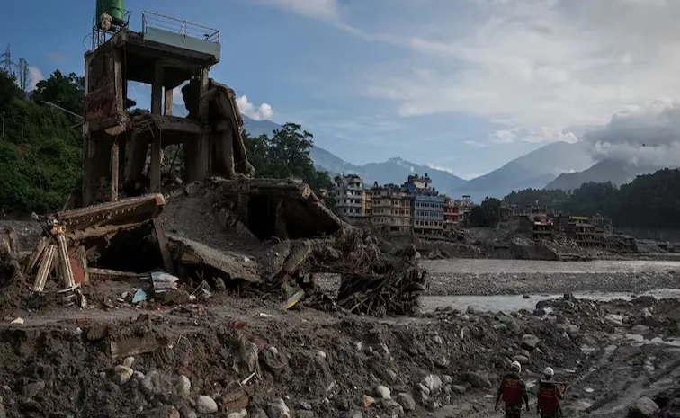 4 weeks on 6000 people remain missing in nepal death count crosses