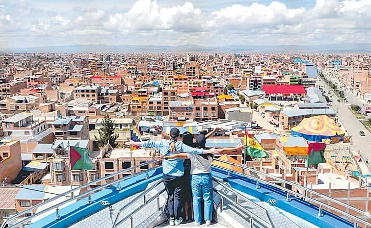 El Alto, Bolivia High Altitude City Travel