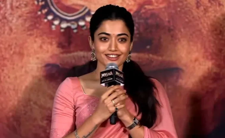 ‘ఎనిమిది గంటలు నీటిలో ఉండడానికి.. నేను చేపనా..’