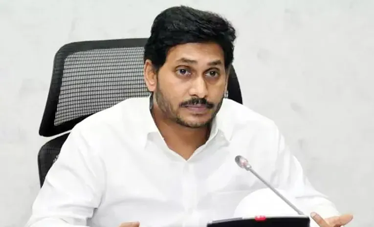 మహాకవి గురజాడకు వైఎస్‌ జగన్‌ నివాళి