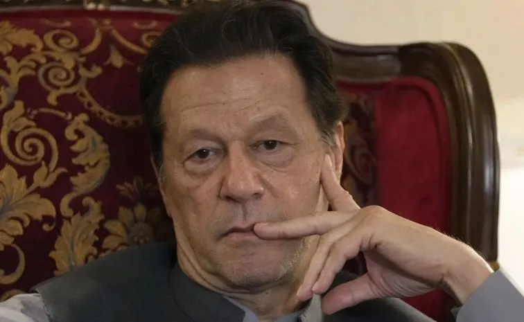 Imran Khan 3 Sisters Arrested Ahead Of His Partys Planned Protest