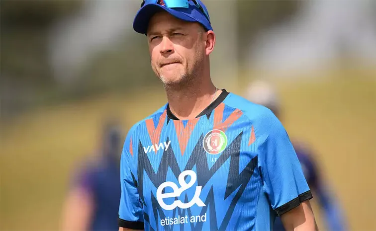 Jonathan Trott appointed head coach of England Lions