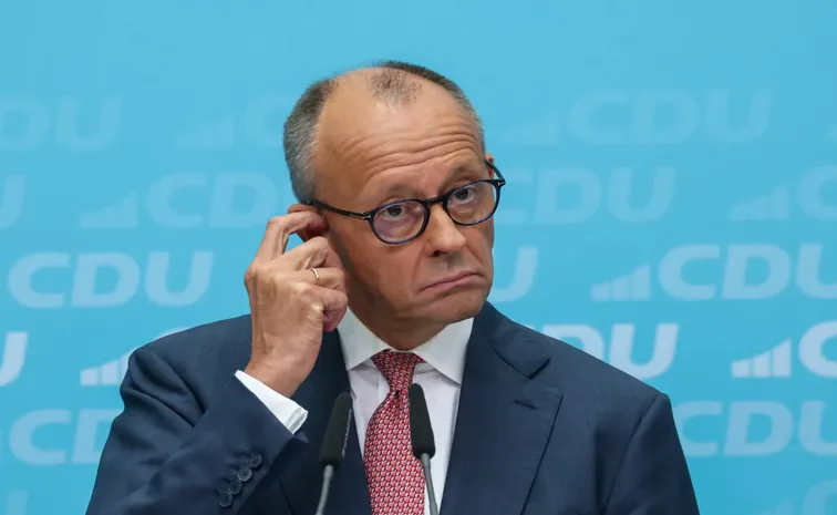 Friedrich Merz political crisis threatens Germany