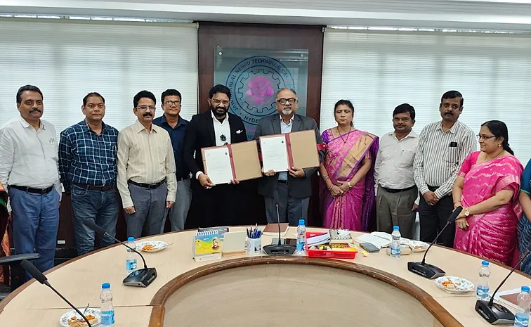 హైదరాబాద్ : ర్కాస్ ఆటోమొబైల్స్ అవగాహన ఒప్పందం