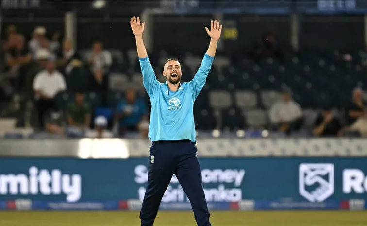 Will Jacks 5 Wickets-46 Runs Not-out-ENG Beat SL-89 Runs-1st ODI 