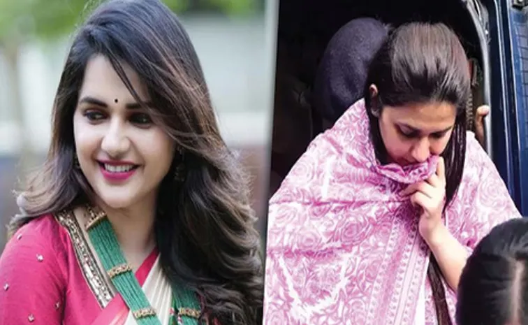 వేధింపులు తట్టుకోలేను.. విషమిస్తే చచ్చిపోతా: నటి ఆవేదన