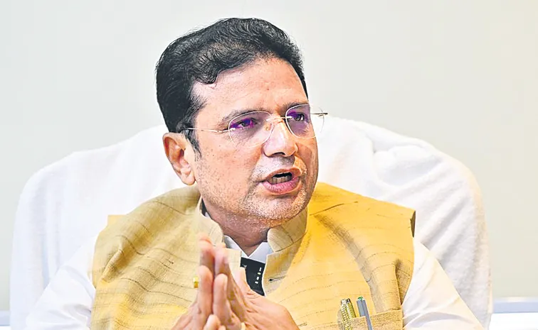 చిన్న ఐటీ సంస్థలకూ ఊతమిస్తాం