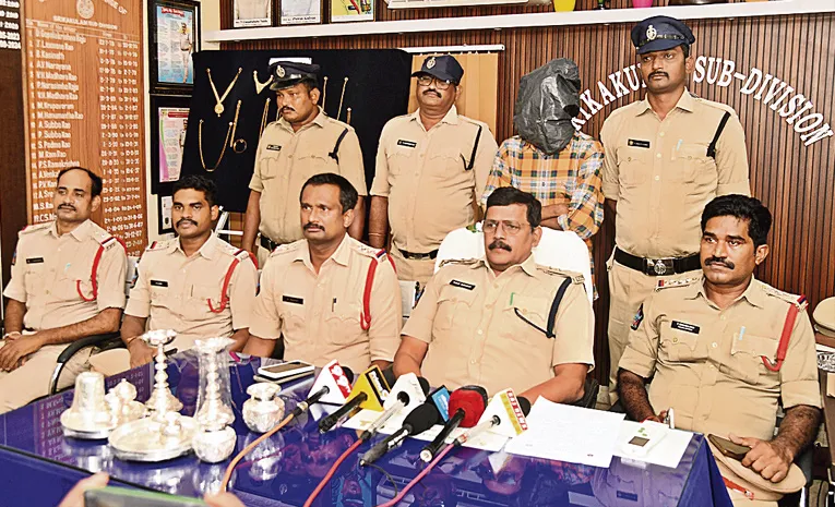 110 Thefts RamBabu Police Arrest 