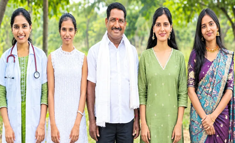 నలుగురు కూతుళ్లు.. తండ్రి పేరు నిలబెట్టిన ముద్దుబిడ్డలు