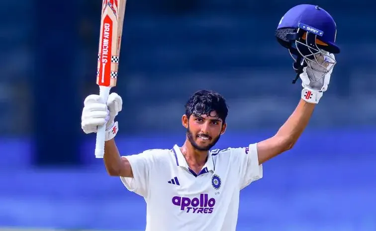 Lakshya Rajesh-Double Century-IND-213 Runs Lead Vs AUS U19-Day-2 Stumps
