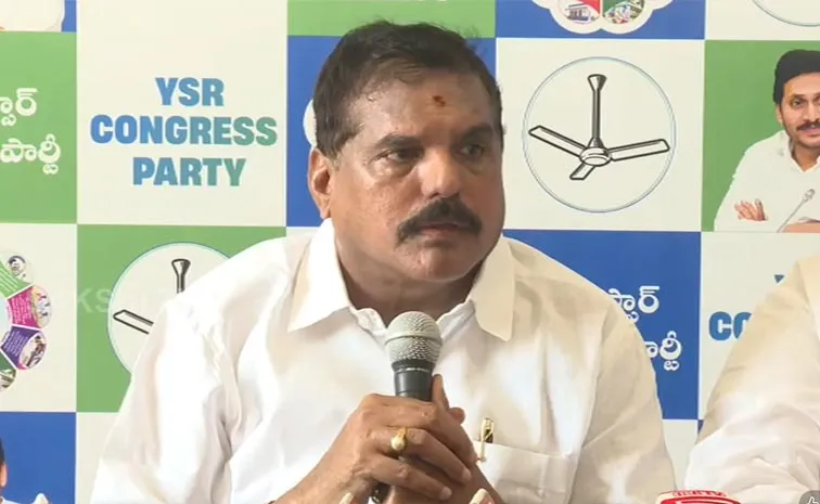 సచివాలయ ఉద్యోగులపై దాడులా?.. పోలీసుల తీరు దుర్మార్గం: బొత్స