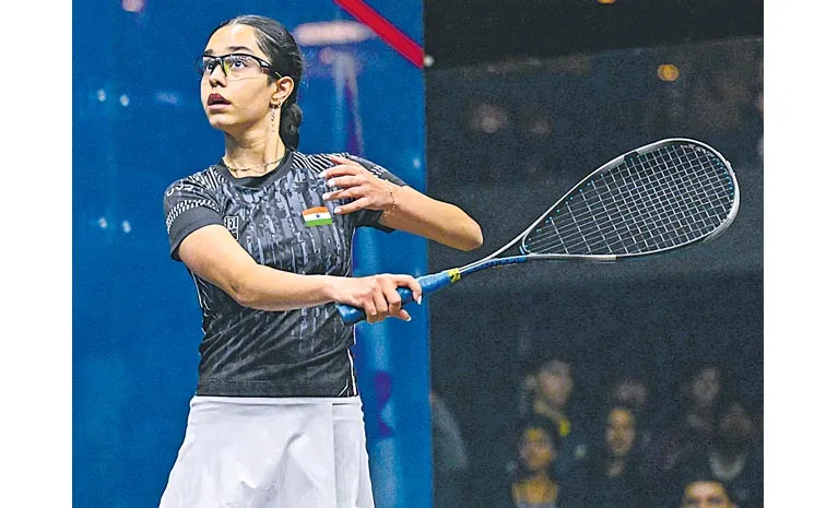 Anahat Singh and Ramit Tandon make a winning start at the London Squash Classic tournament
