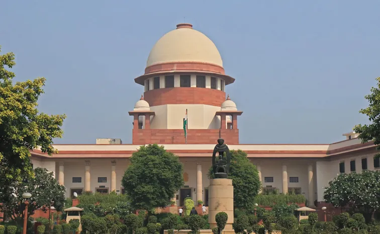 Preventive Detention Can't Be Solely Based On Custodial Confession: Supreme Court