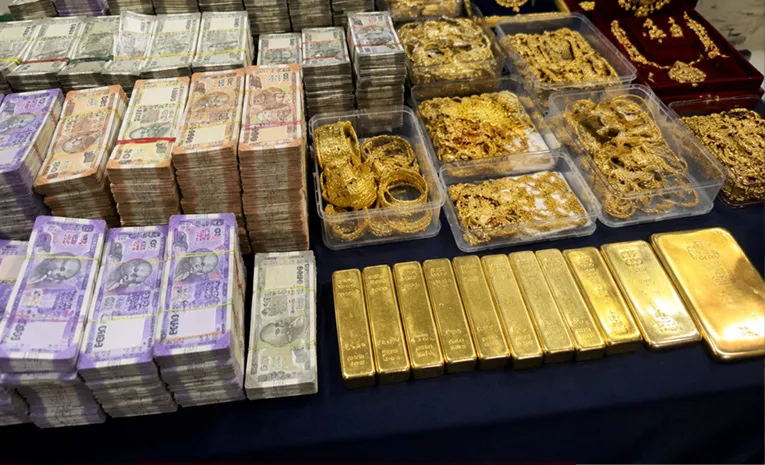 ACB raids Rs 10 crore illegal assets and seized